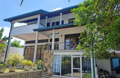 Luxury 3-Storey Architect-Designed House for Sale