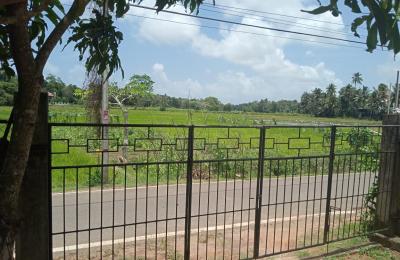 Land and Houe for sale in Matara
