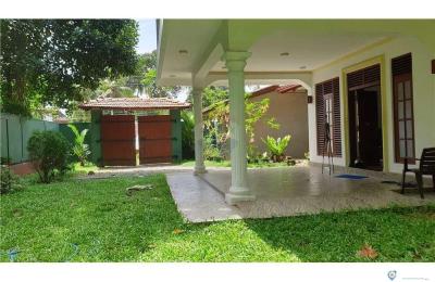 Luxury House in Unawatuna Beach (Near)